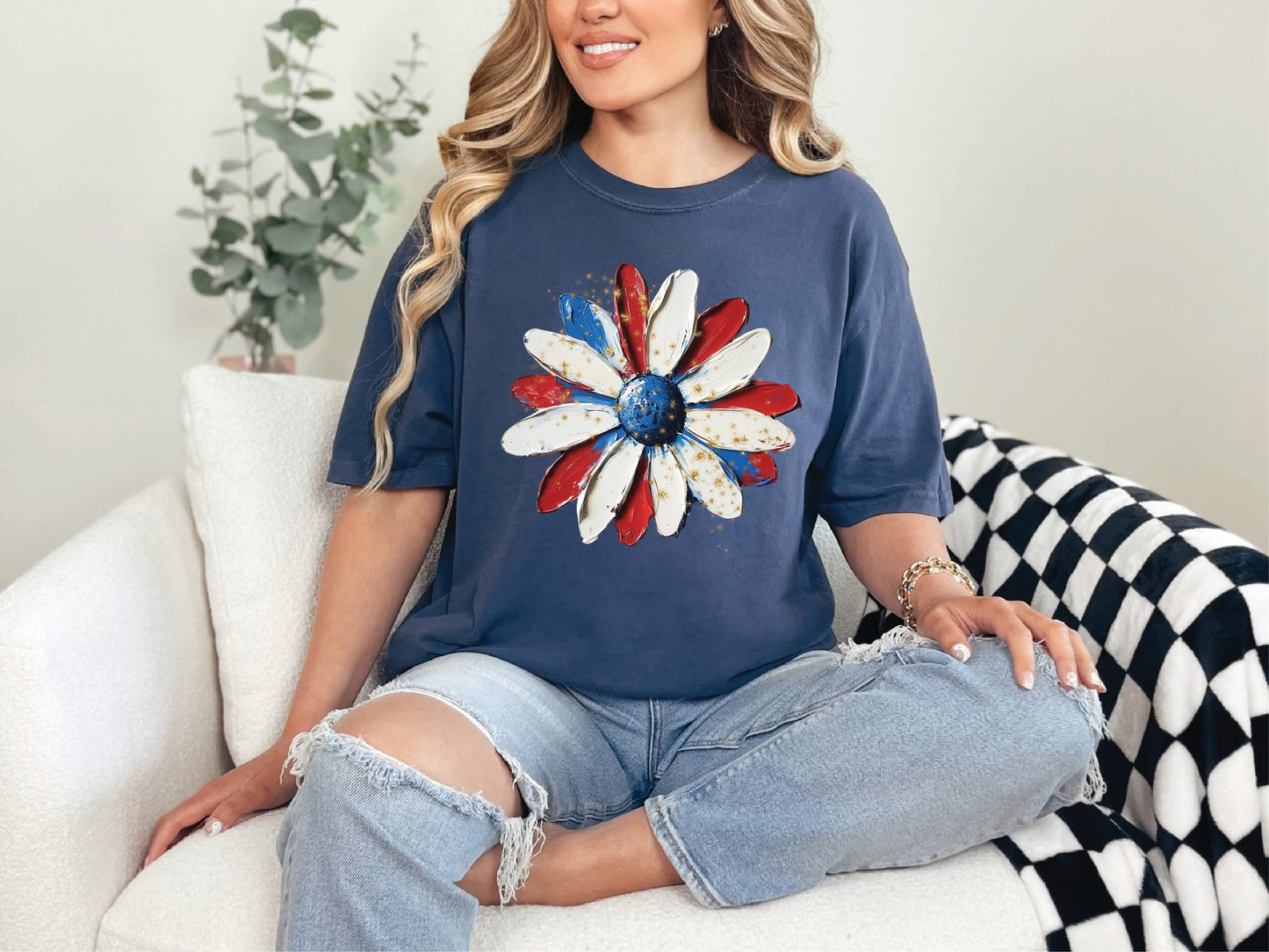 American Daisy Vintage Navy Unisex Graphic Tee