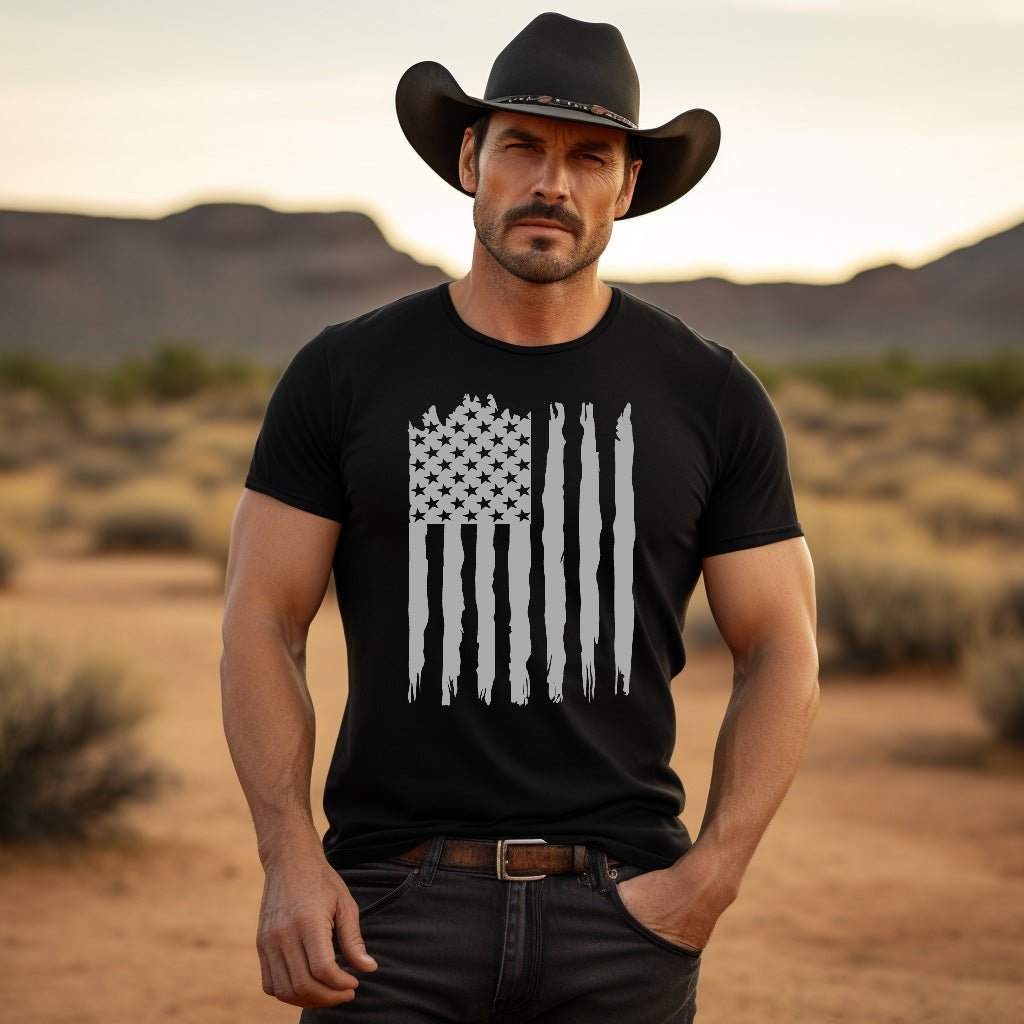 Distressed American Flag - UNISEX GRAPHIC TEE