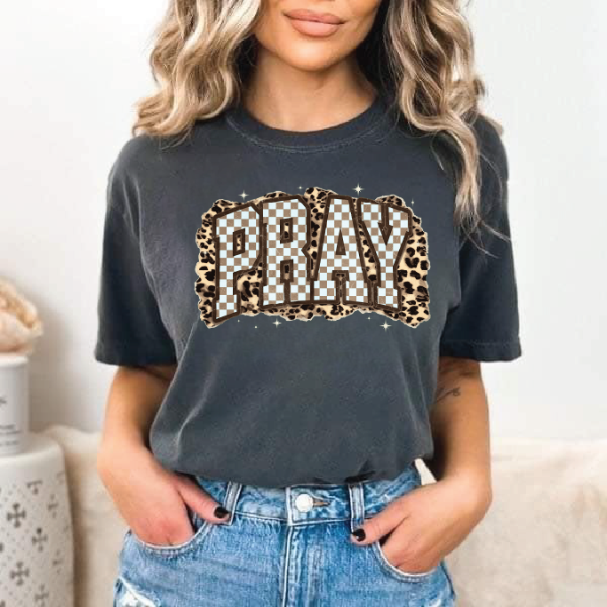 Pray Leopard Checkered - Unisex Pepper Comfort Color Tee
