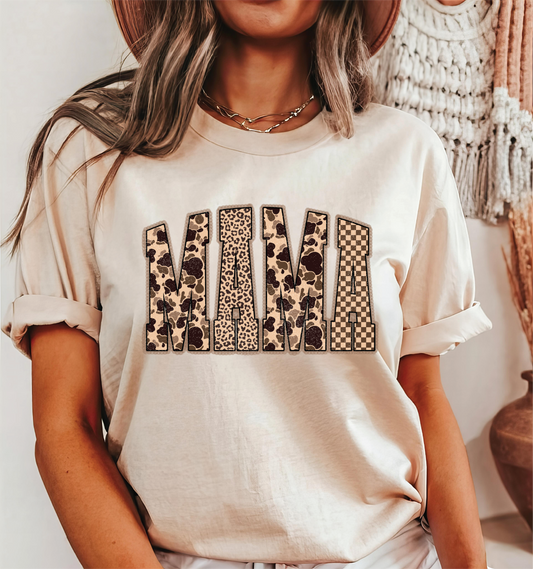 Mama Duck Camo - Ivory Comfort Color Unisex Graphic Tee
